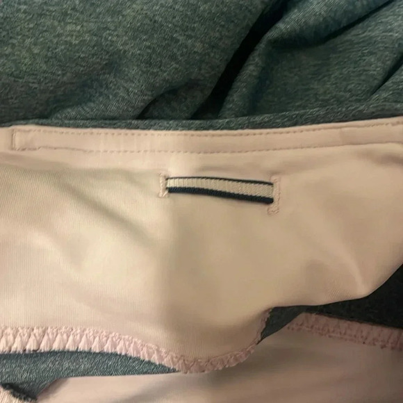 Lululemon Training Tough Crop Legging Teal Size 8 Mesh Detail - Picture 8 of 9